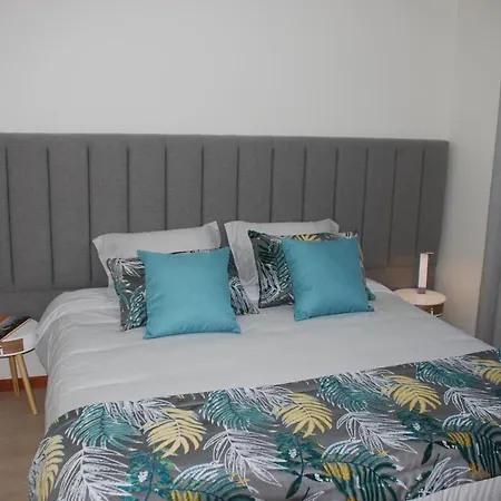 At Maries Beach House Peniche 1 Buitenkant foto