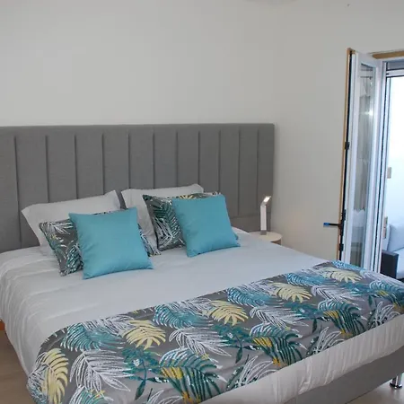 At Maries Beach House Peniche 1 Buitenkant foto